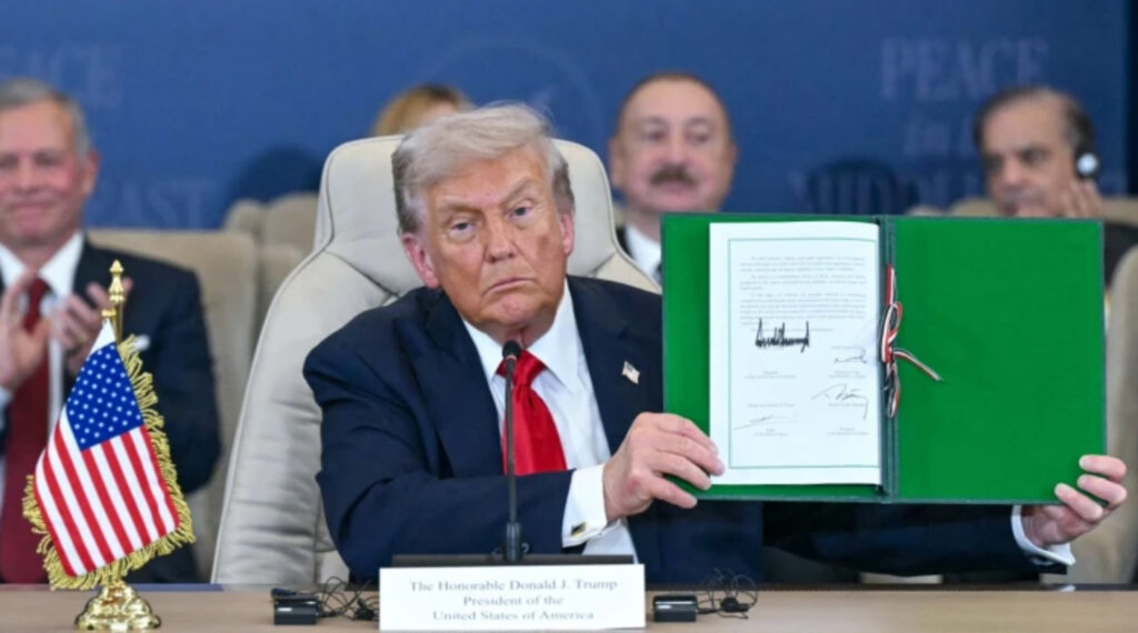 Тактиката на Тръмп, за сключване на мирното споразумение между Хамас и Израел